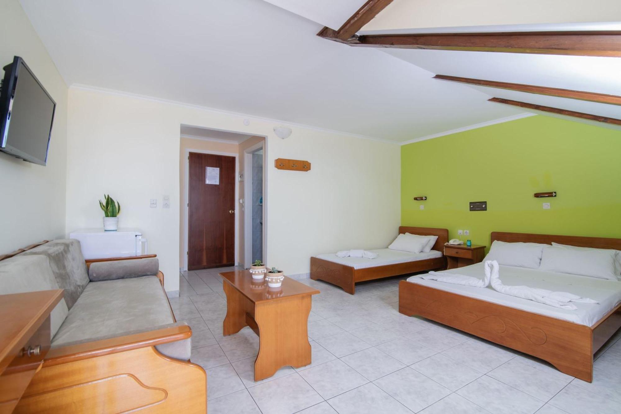 Sunbliss Studios & Apartments Alykes  Kamer foto
